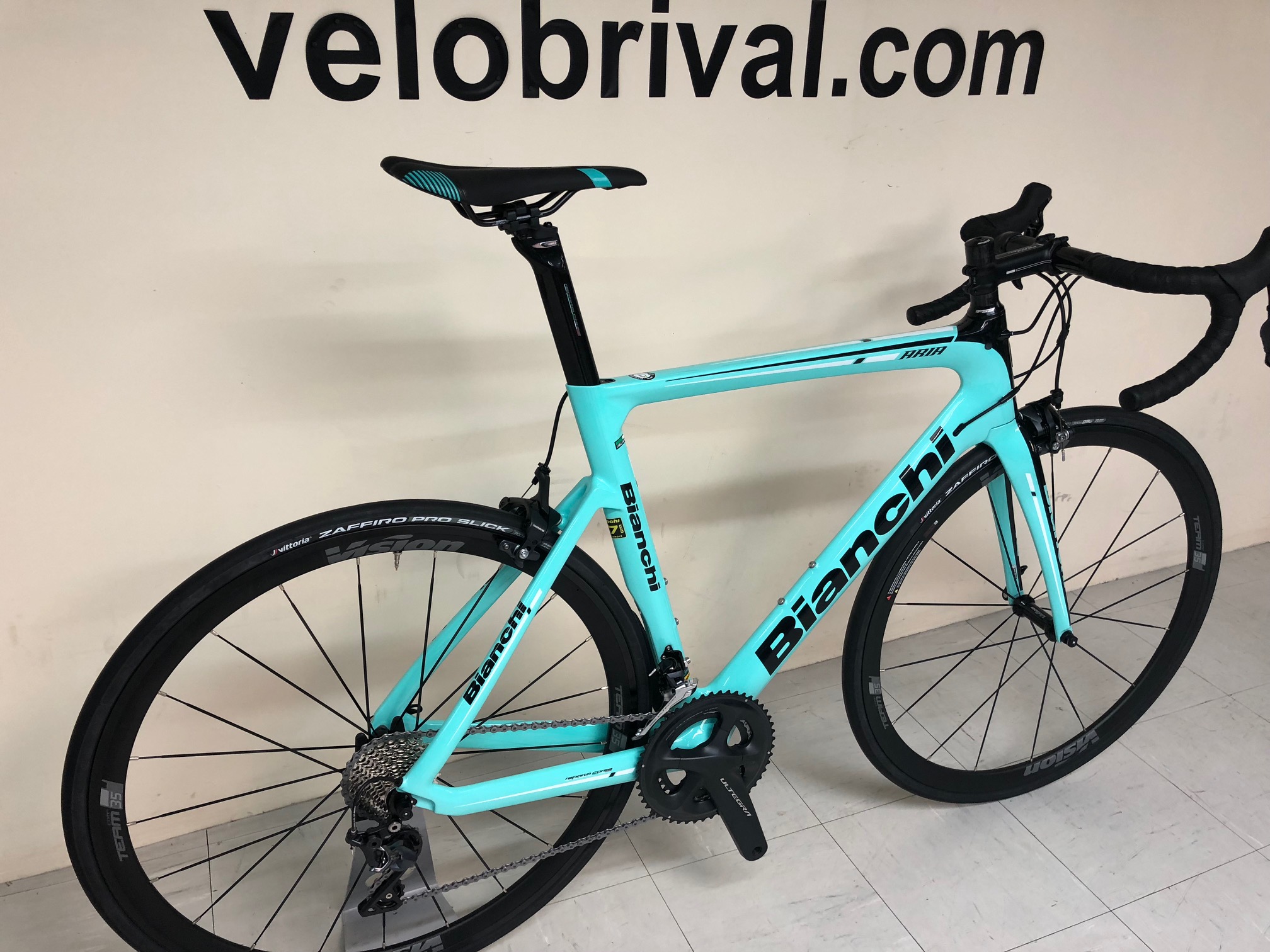 Velo bianchi top aria 2020
