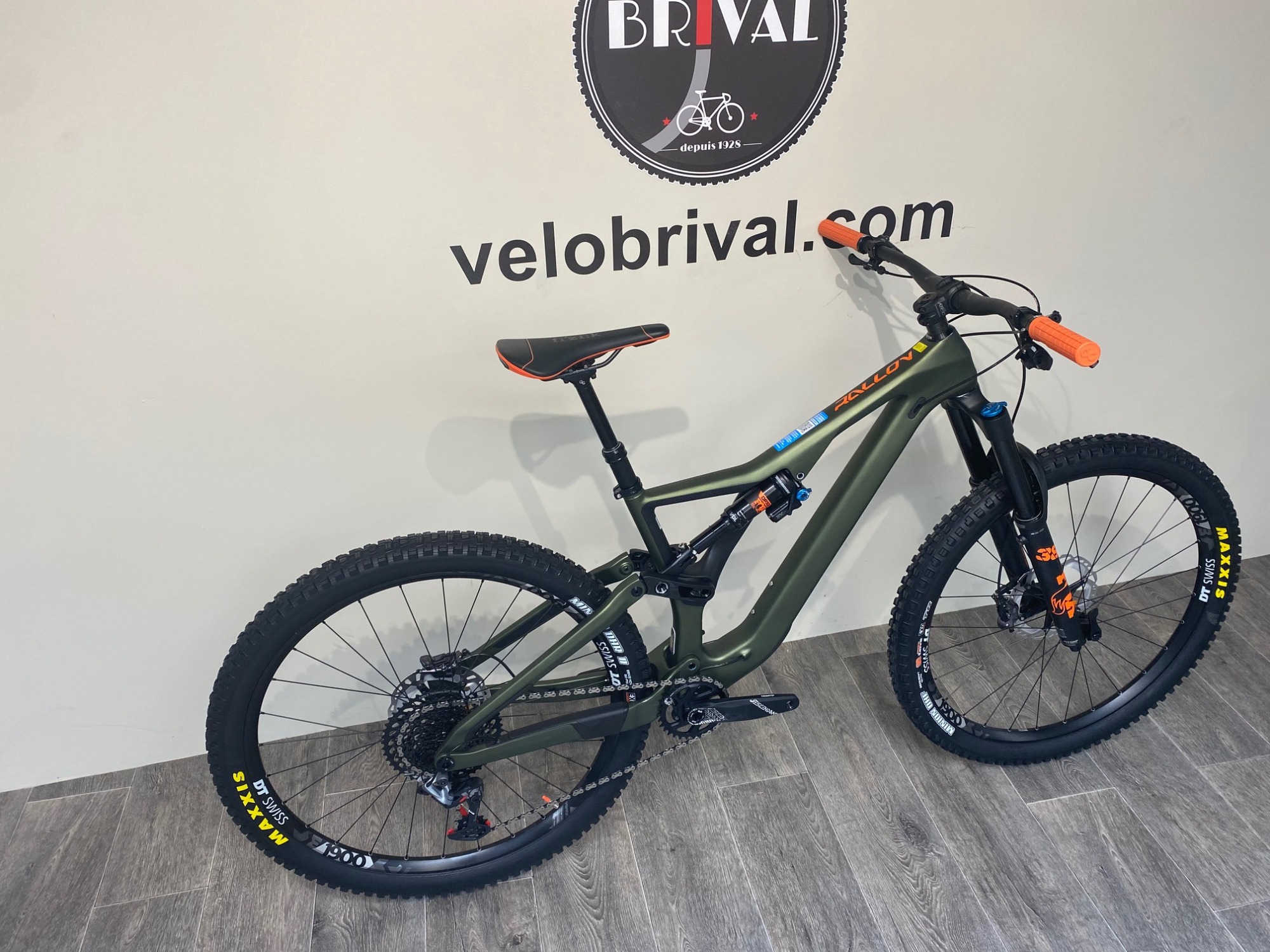Orbea RALLON M10 2021 VeloBrival