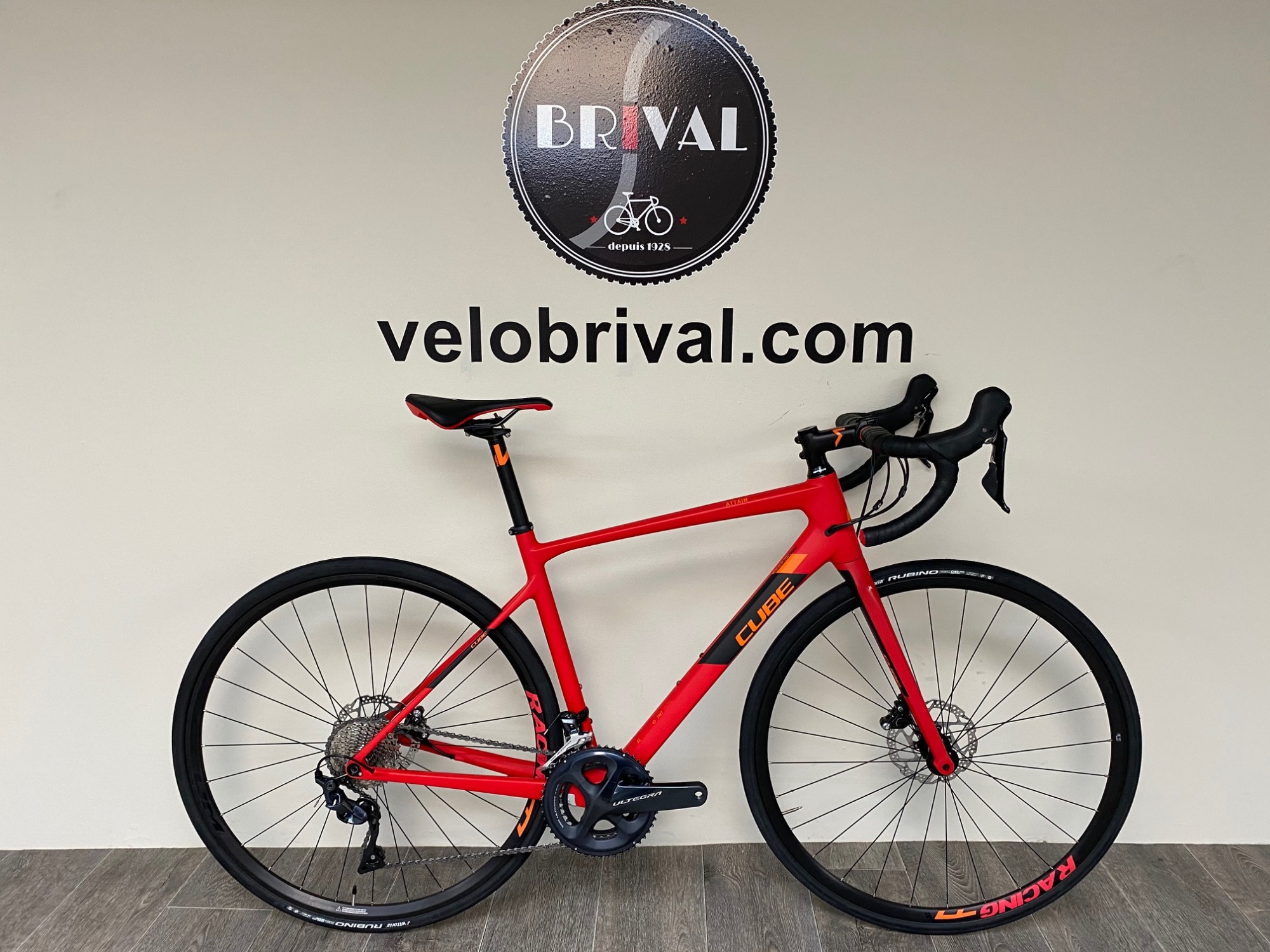 Bicycle Wheel Cube Attain Cube Sl Road Bike 2020 Cube Attain SL In