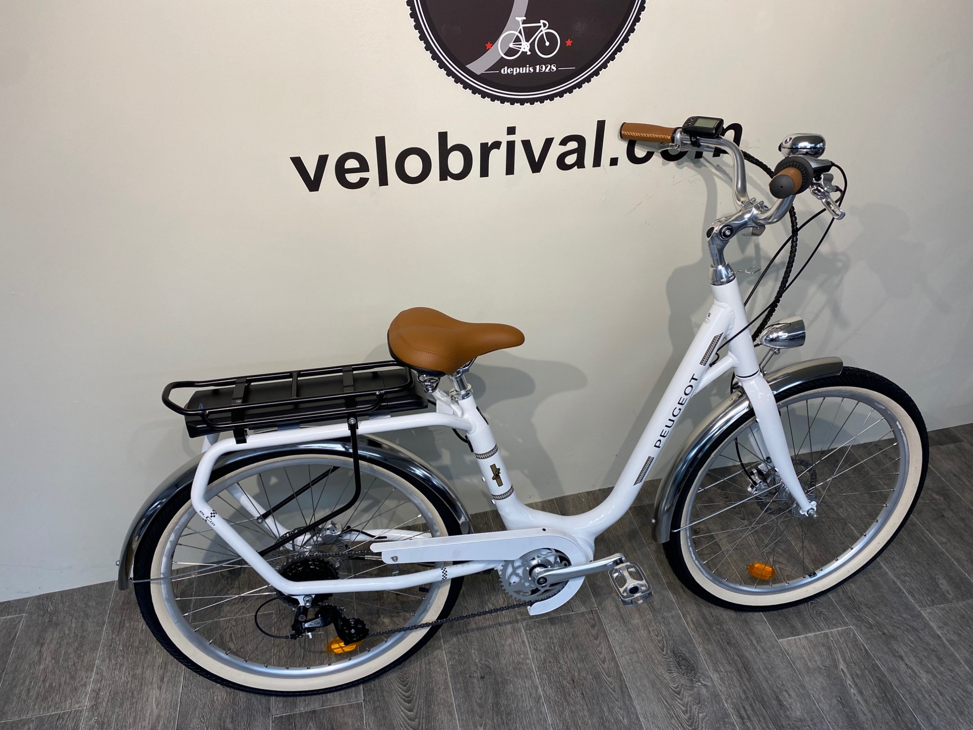 Peugeot hotsell elc01 avis