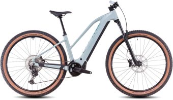 REACTION HYBRID RACE 800