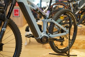 stereo hybrid one44 hpc race 800