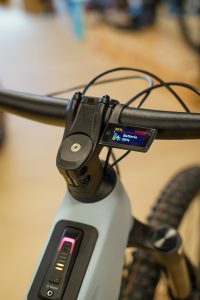 stereo hybrid one44 hpc race 800