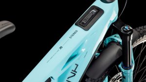 stereo hybrid one77 hpc race 800