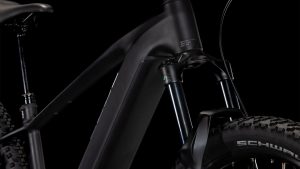 reaction hybrid race 800