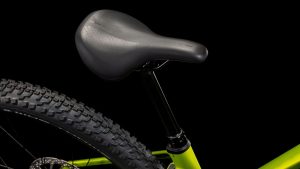 reaction hybrid race 800