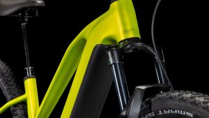 reaction hybrid race 800