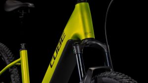 reaction hybrid race 800