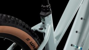 reaction hybrid race 800