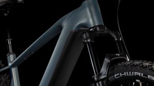 reaction hybrid slx 800