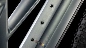 reaction hybrid slx 800