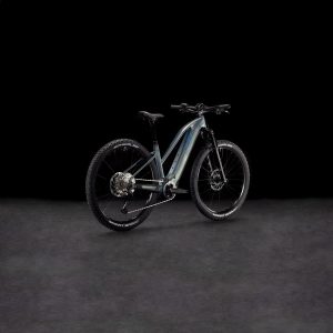 reaction hybrid slx 800