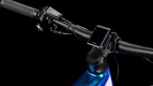 reaction hybrid slx 800