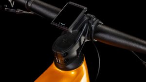 reaction hybrid slx 800
