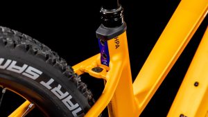 reaction hybrid slx 800