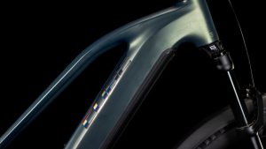 reaction hybrid slx 800 allroad