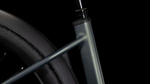 reaction hybrid slx 800 allroad