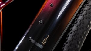 reaction hybrid slt 800