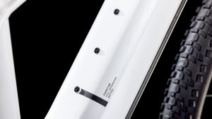 reaction hybrid slt 800