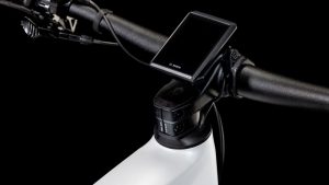 reaction hybrid slt 800