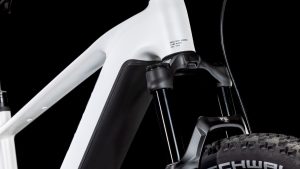 reaction hybrid slt 800