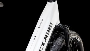 reaction hybrid slt 800