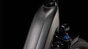 kathmandu hybrid pro 800