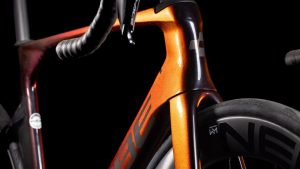 litening aero c:68x slt