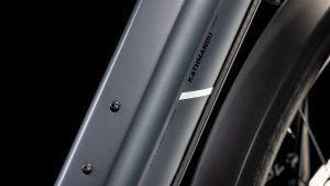 kathmandu hybrid comfort pro 800