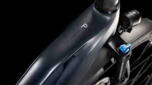 kathmandu hybrid comfort pro 800