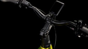 kathmandu hybrid exc 800