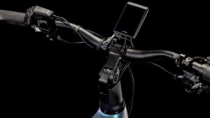 kathmandu hybrid slx 800