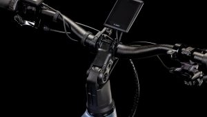 kathmandu hybrid slx 800