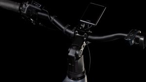 kathmandu hybrid comfort slx 800