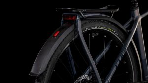 kathmandu hybrid comfort slx 800