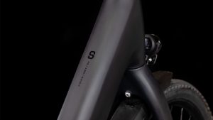 kathmandu hybrid c:62 slx 400x