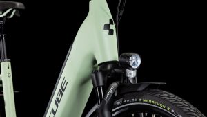 supreme hybrid comfort slx 625