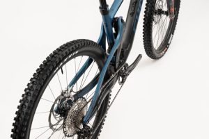 riot trail cf 150/140 full party