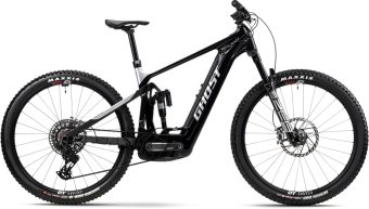e riot am cf 160/160
