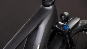 kathmandu hybrid comfort pro 800