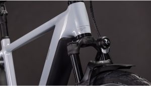 kathmandu hybrid slx 800