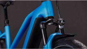 kathmandu hybrid comfort pro 800 tr