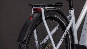 kathmandu hybrid slx 800 tr