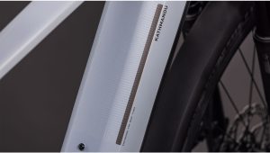 kathmandu hybrid slx 800