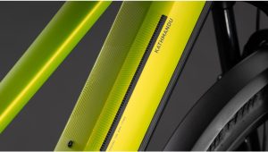 kathmandu hybrid pro 800 tr