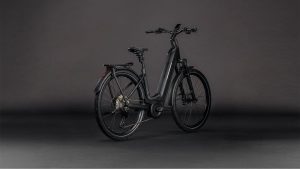 kathmandu hybrid slx 800 ee