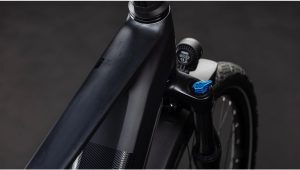 kathmandu hybrid pro 800