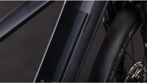 kathmandu hybrid pro 800