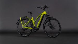 kathmandu hybrid pro 800 tr