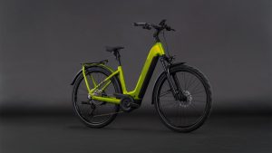 kathmandu hybrid pro 800 ee